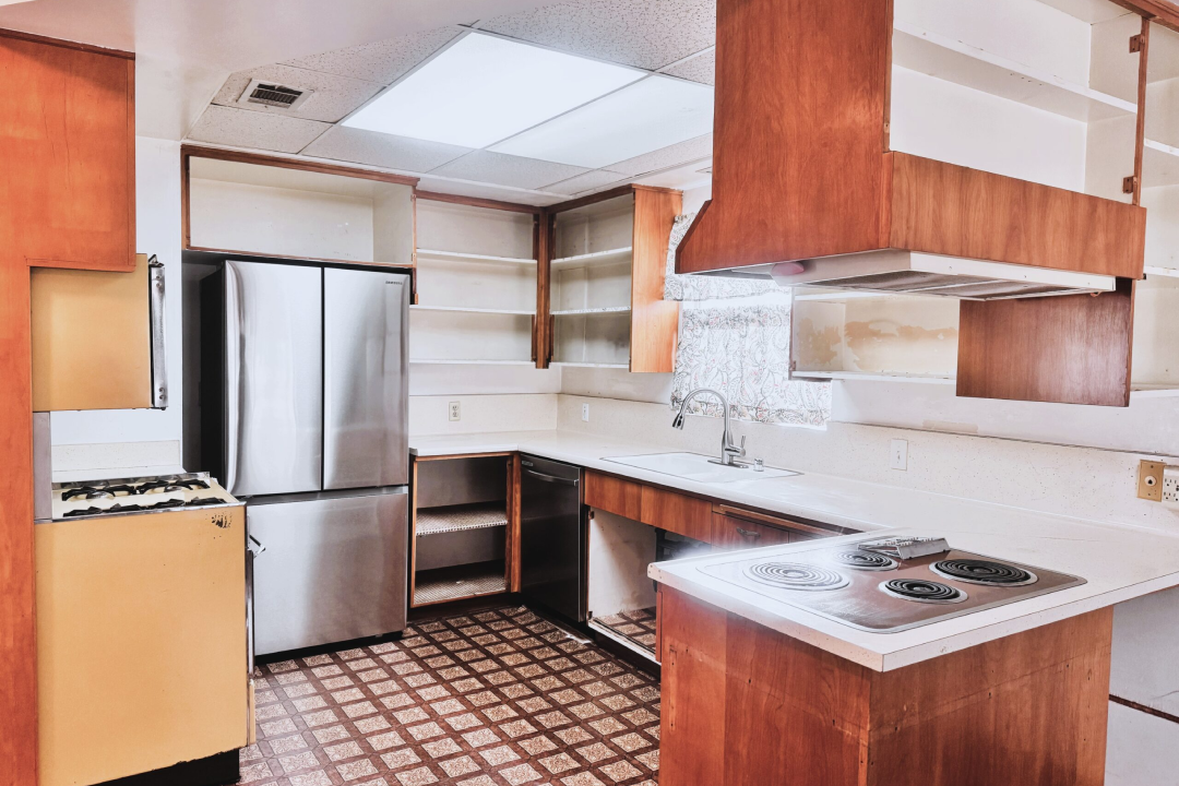 VI Before Kitchen